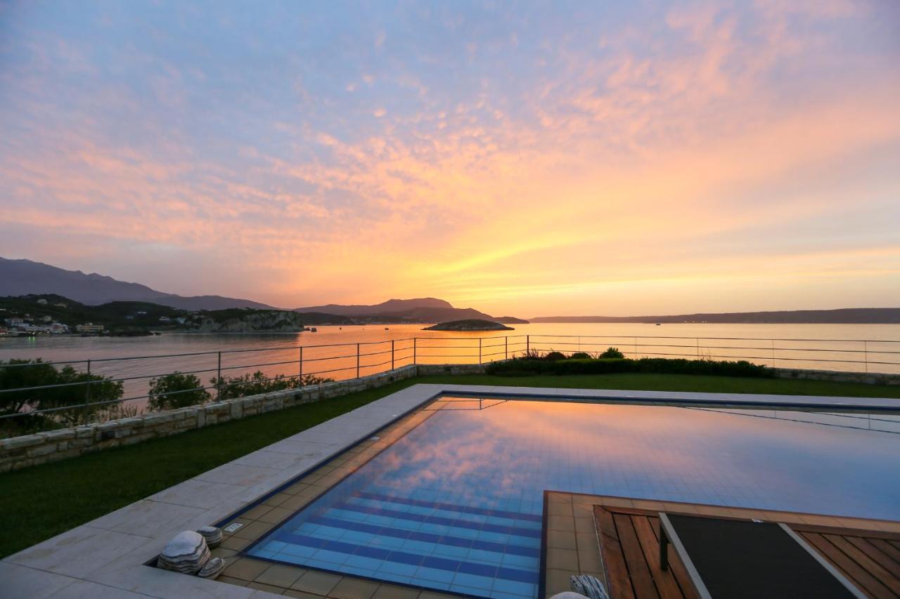 Sk Place Luxury Seafront Villas Chania Almirida Exteriör bild