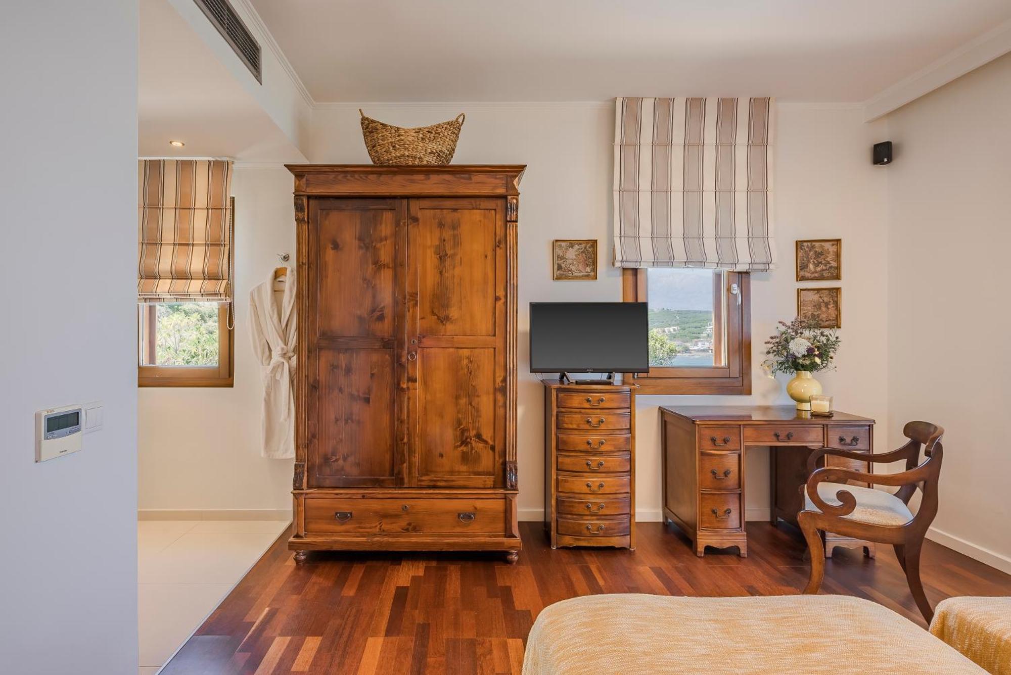 Sk Place Luxury Seafront Villas Chania Almirida Exteriör bild