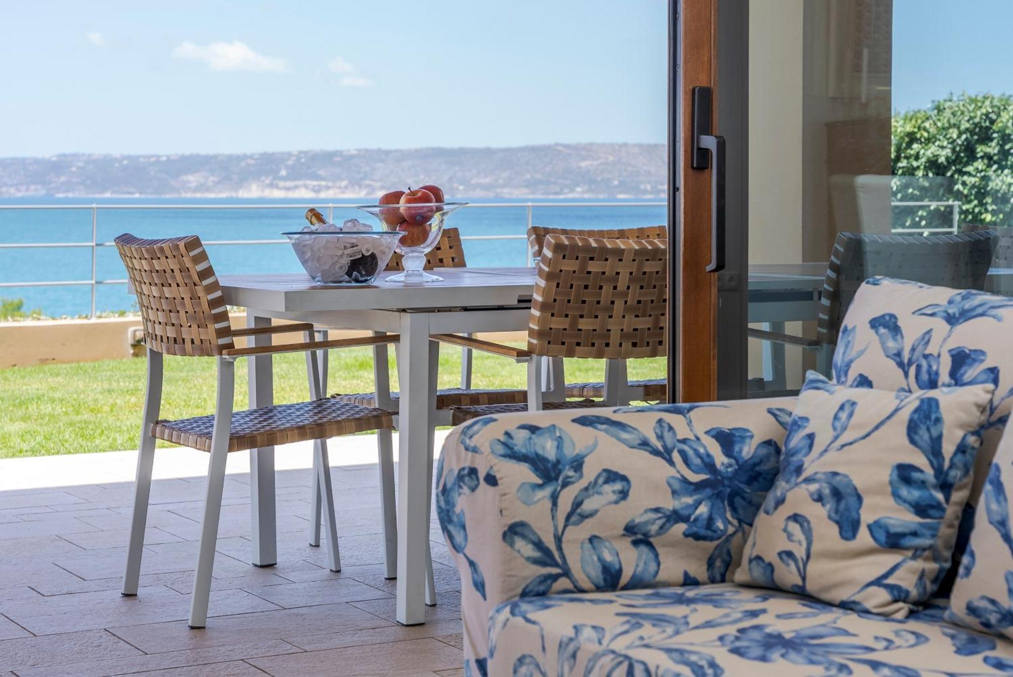 Sk Place Luxury Seafront Villas Chania Almirida Exteriör bild